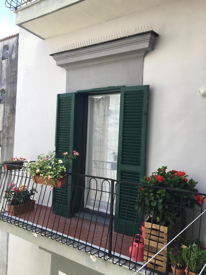 Apartament Le Rondini Della Pietrasanta Neapol Zewnętrze zdjęcie
