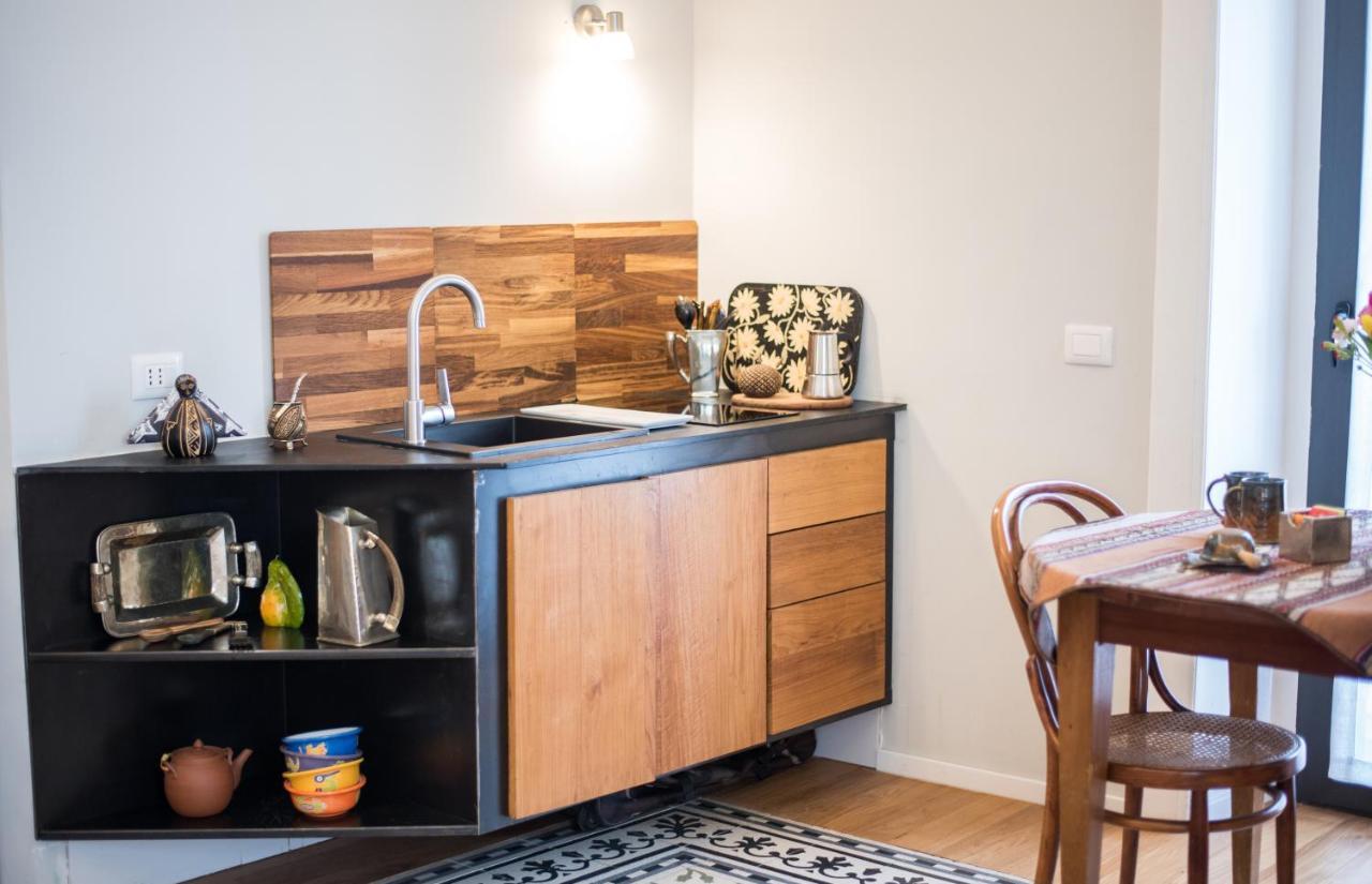 Apartament Le Rondini Della Pietrasanta Neapol Zewnętrze zdjęcie