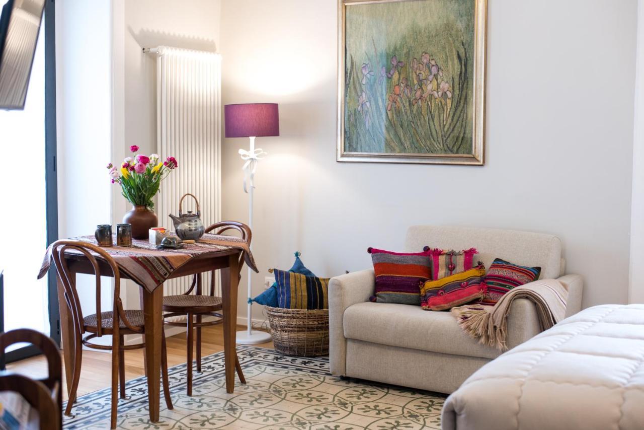 Apartament Le Rondini Della Pietrasanta Neapol Zewnętrze zdjęcie